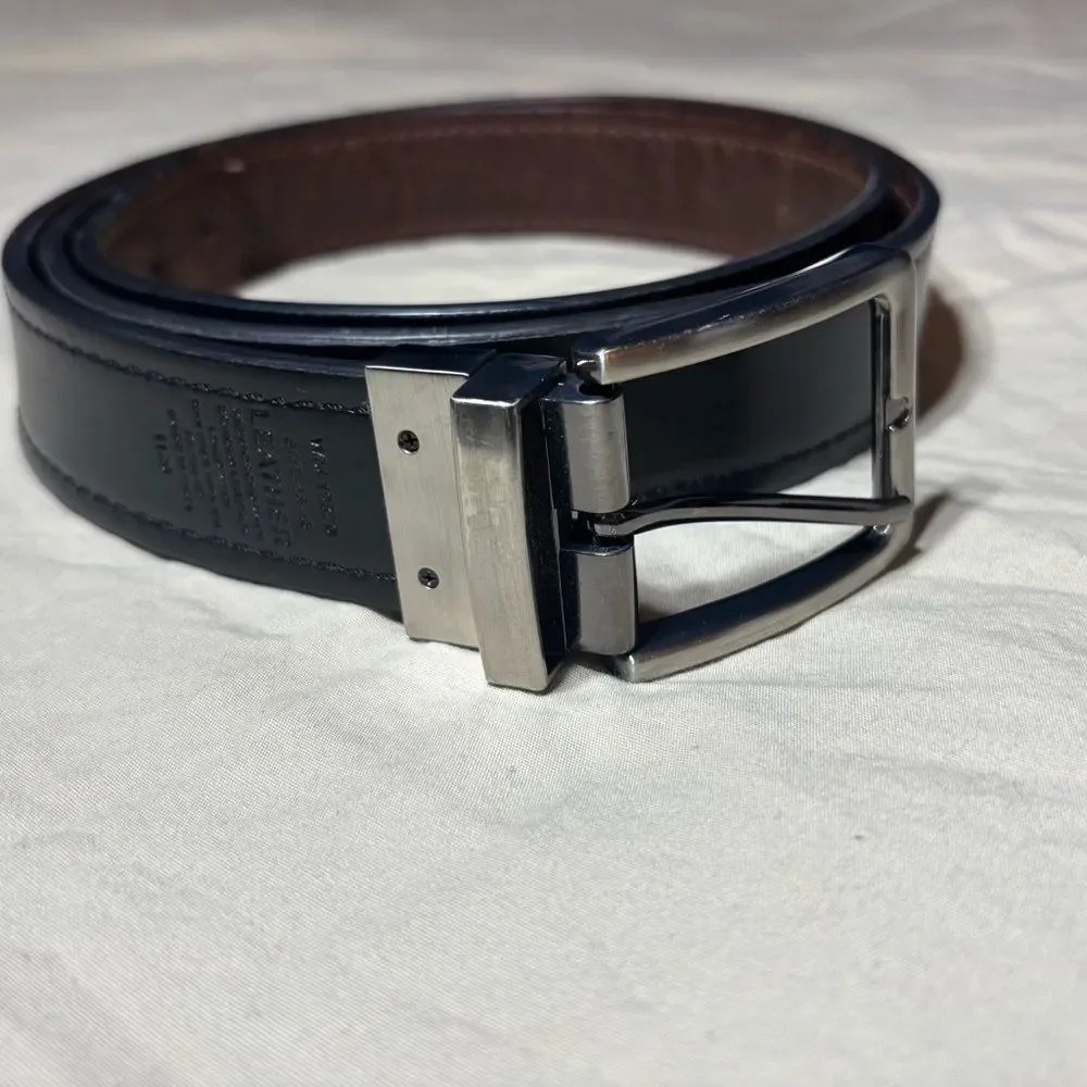 Men’s 46/48 Reversible Black Brown Leather Silver Tone Buckle Belt Size 48” EPC